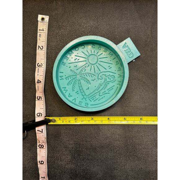 Summer Vibes Silicone Freshie Mold – “Happiness Comes in Waves” 🌊☀️ - Picture 2 of 3